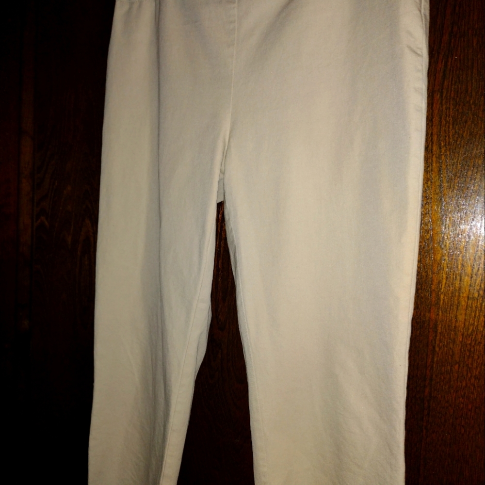 Chico Capri